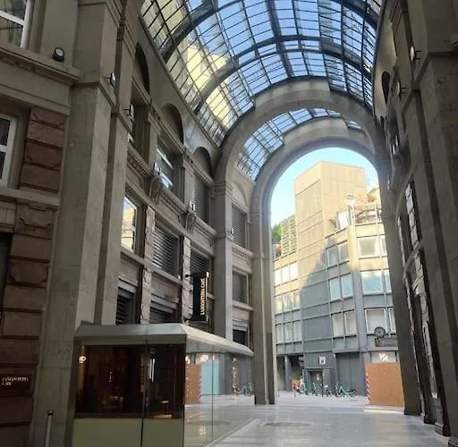 Suite 3 Minutes\' Walk From The Duomo Cathedral